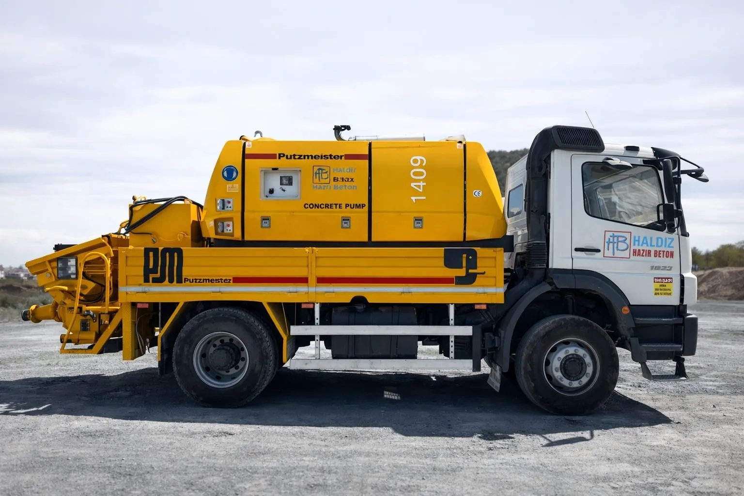 Sabit Beton Pompası